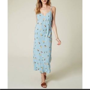 NWOT O'Neill Izzy Floral Blue Midi Dress Medium
